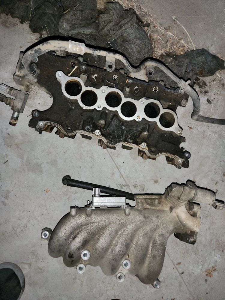 1999 Ford Taurus 3.0 Vulcan Upper & Lower Intake Manifold