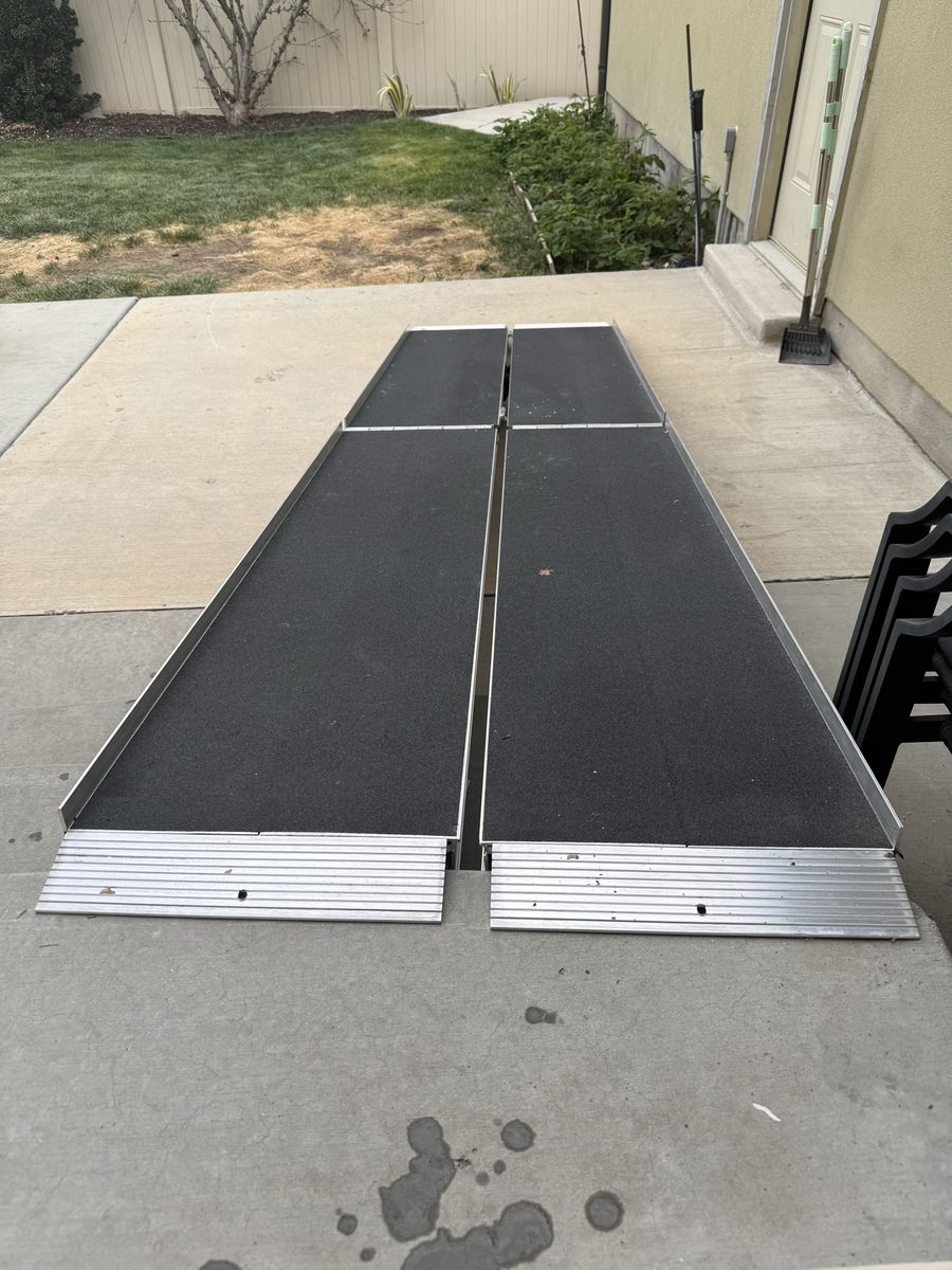 Aluminum Wheel Chair Ramp