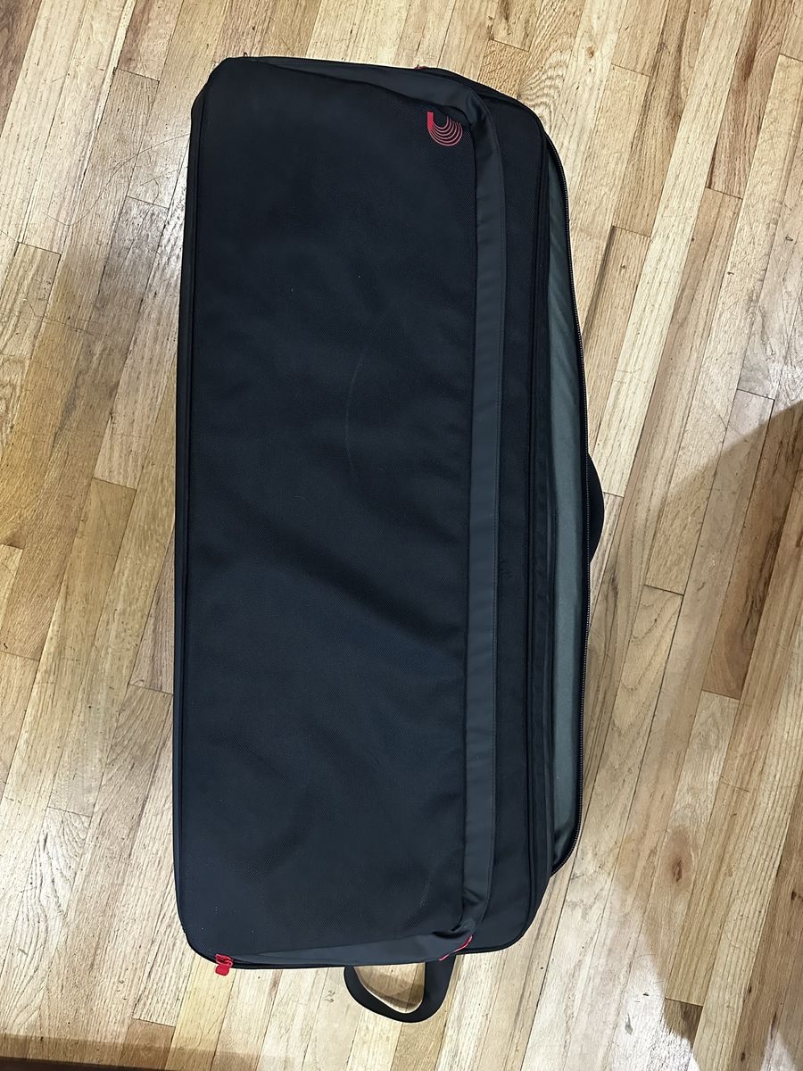 Diaddario xpand Pedalboard Case for Guitar Pedals - Black with Red Accents