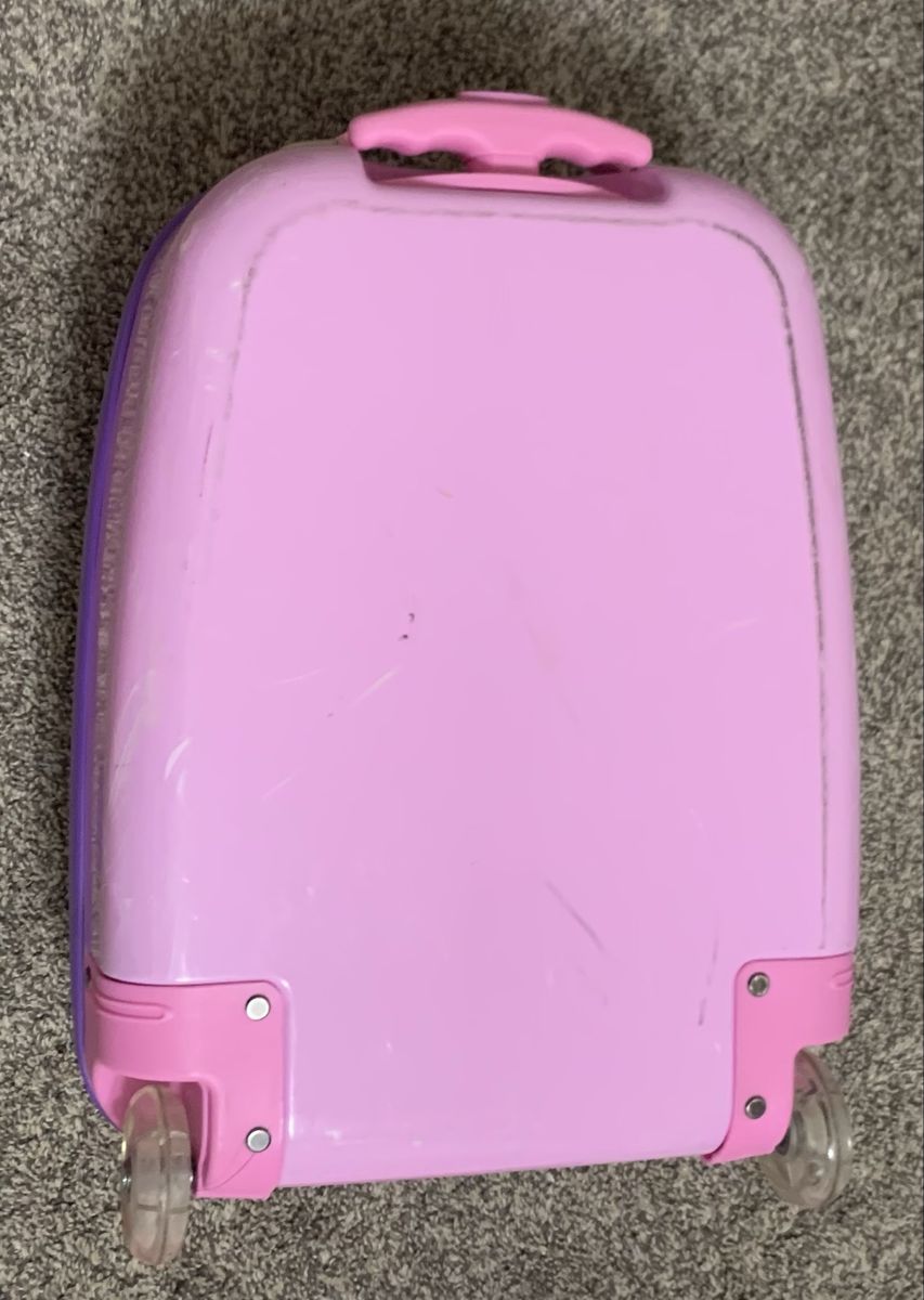 Main image 6