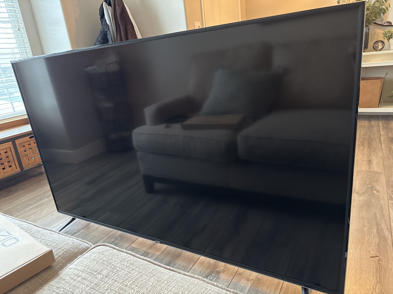 Vizio E70 Smart TV
