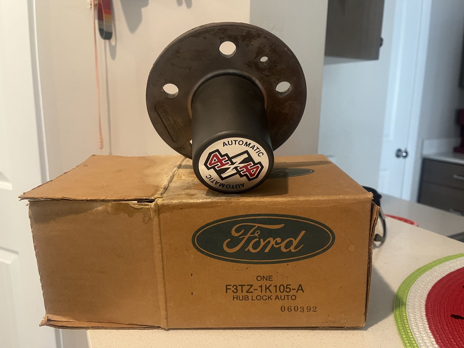 93-97 Ford and Mazda auto-lock hub