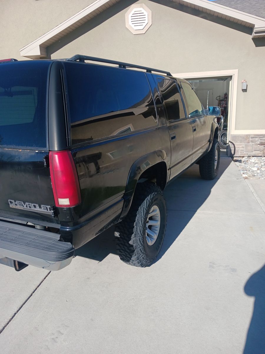1999 Chevrolet Suburban K1500 LT