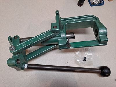 RCBS Rock Chucker Supreme Press with Press Plate & Primer Bar - Reloading