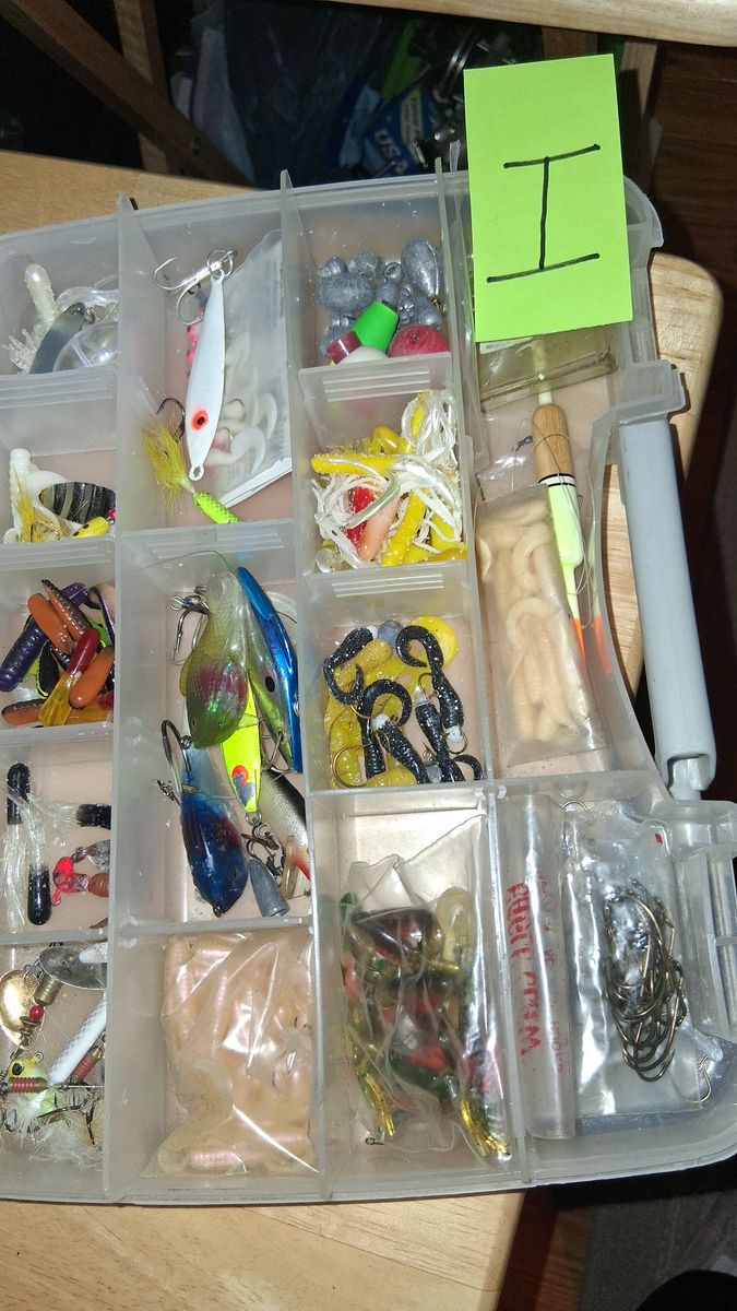 FISHING LURES AND WEIGHTS "I"