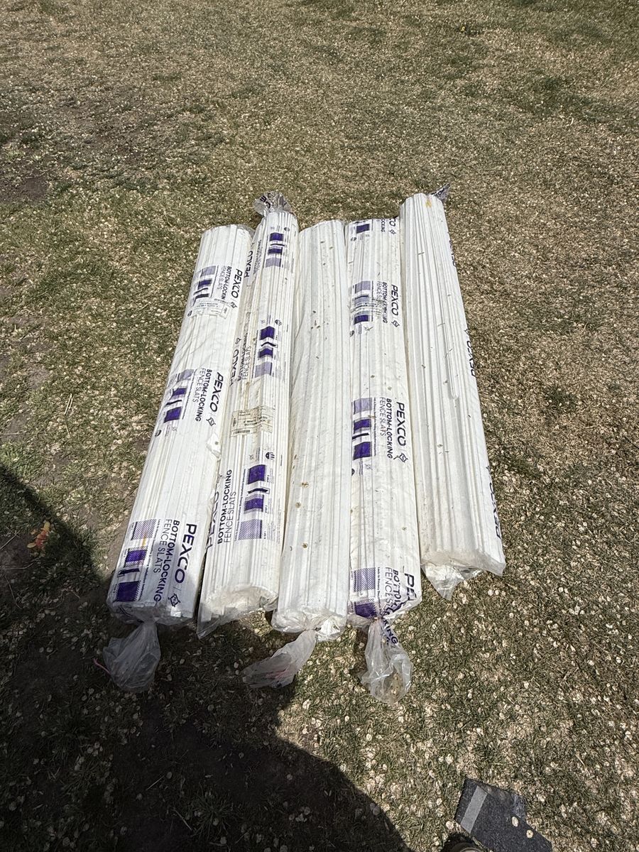5 Bags Pexco 6' Vinyl Fece Slats For Chain Link