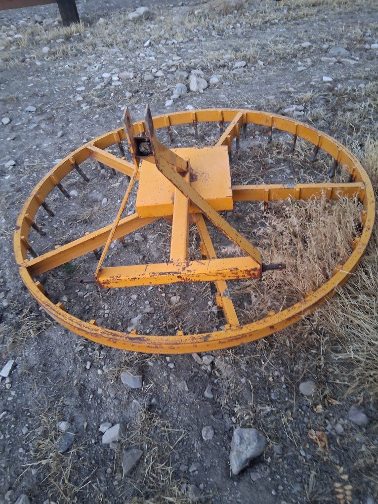 Main image 3