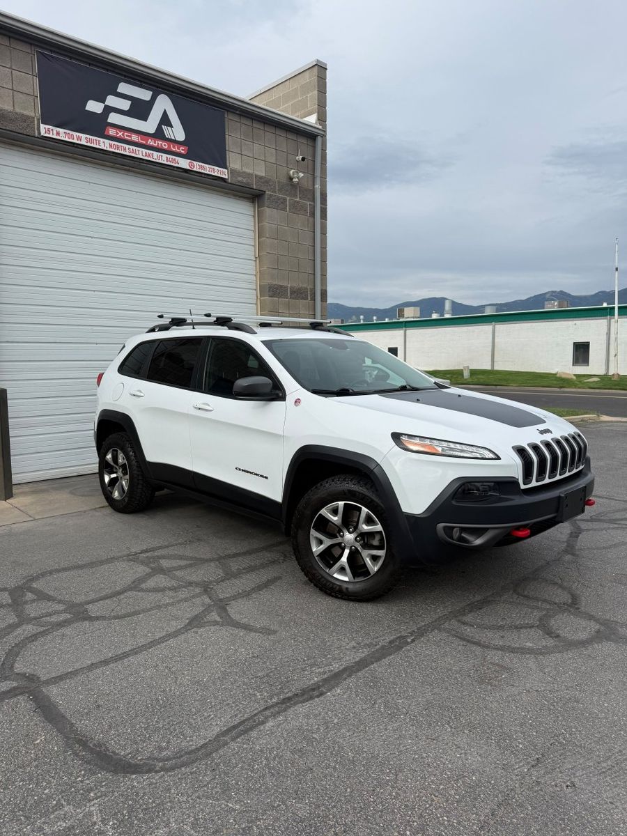 2018 Jeep Cherokee Trailhawk