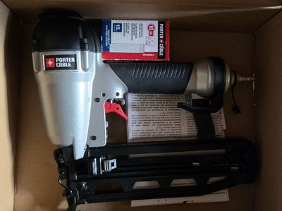 Porter Cable 16-gauge finish nailer FN250C