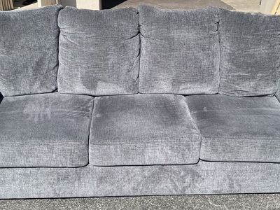 Comfy Sofa - Signature Design by Ashley