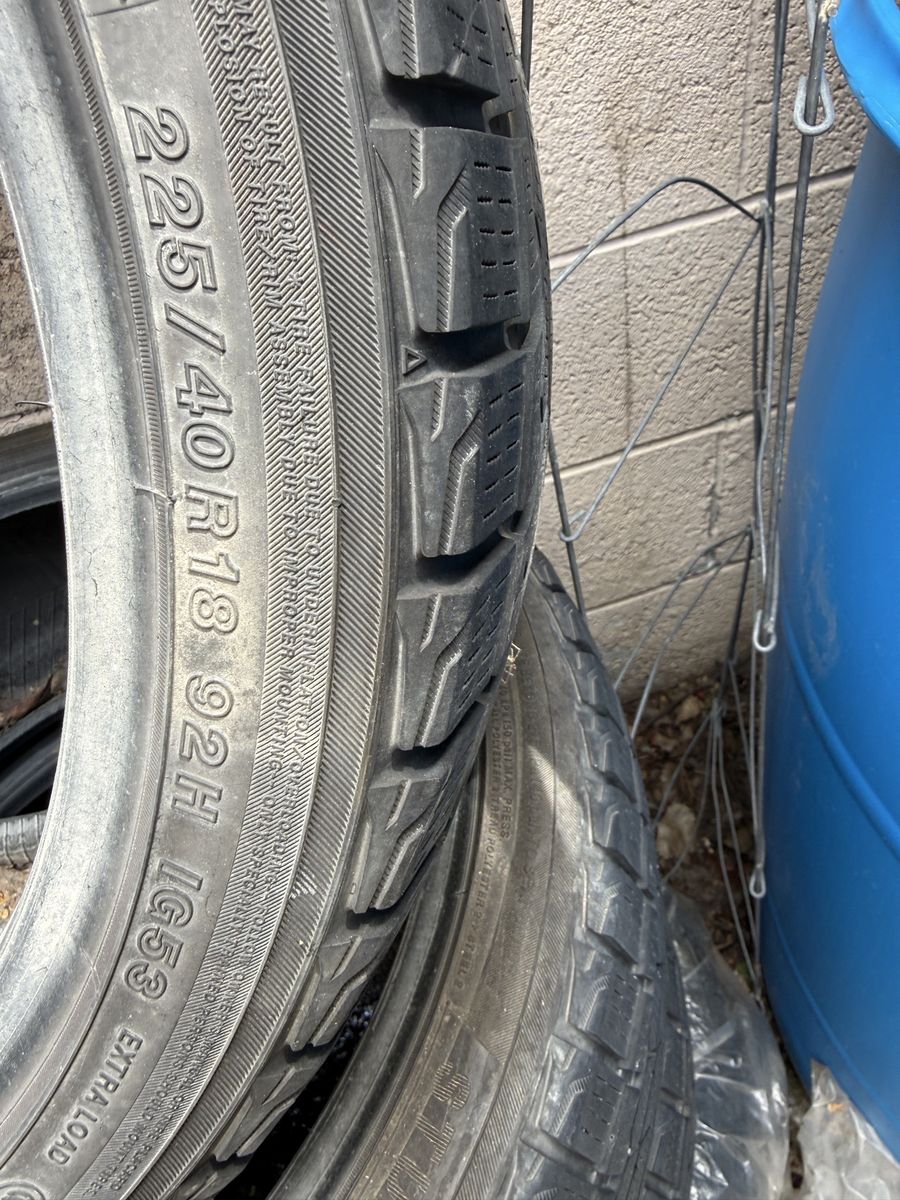 Free Yokohama 225/40 R 18