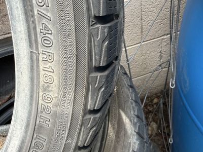 Free Yokohama 225/40 R 18