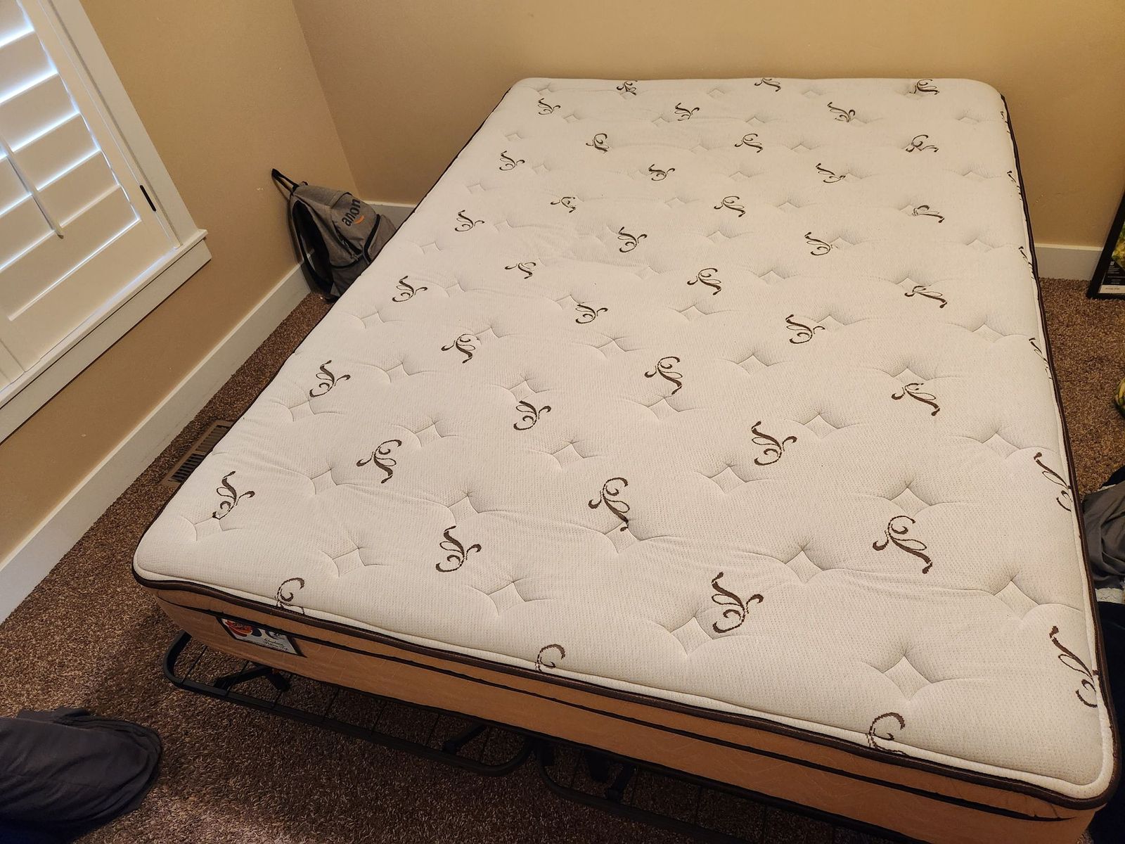 queen size bed 12" high