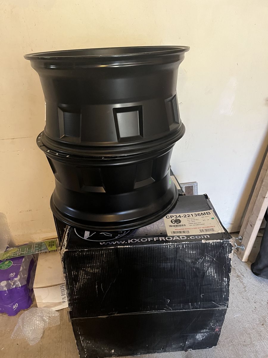 4 NEW Truck rims CP-34-22136MB