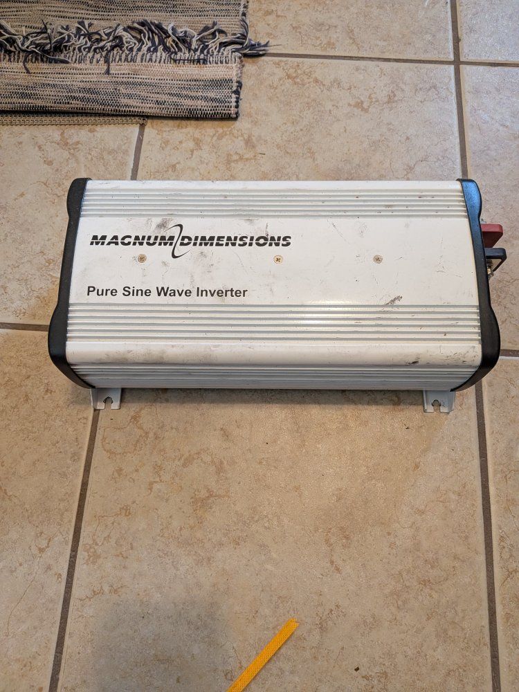 Magnum Dimensions 1000w pure sine wave inverter