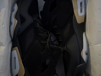 Nike Air Jordan MVP 678 Black Metallic Gold