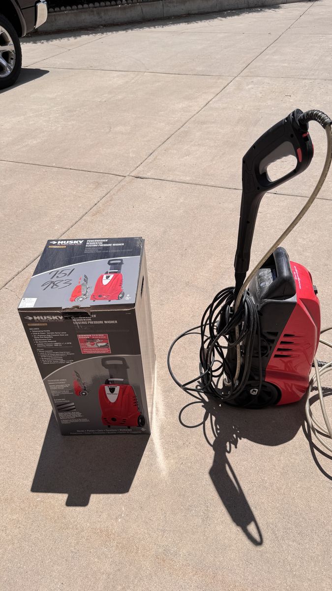 Moving sale