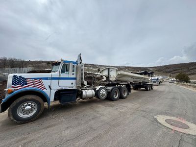 Side dump