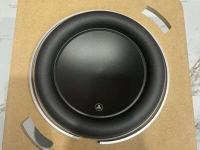 JL Audio 13w7 Dual 1.5ohm subwoofer