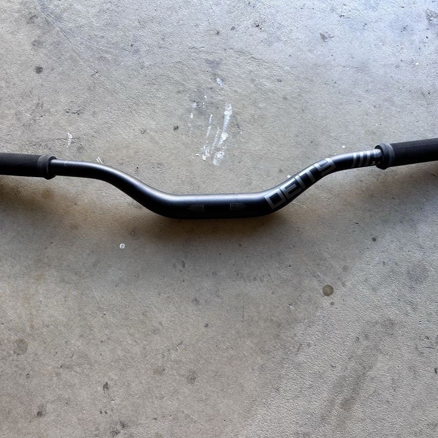 Deity Highrise 50mm rise 35 bars