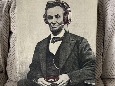 Abraham Lincoln Gamer Canvas Wall Art