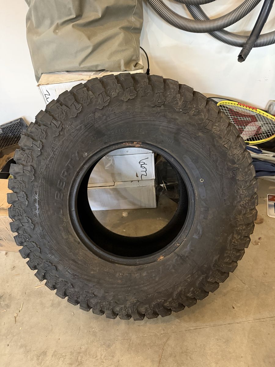 Maxxis Liberty 32X10.00R14 (255/90R14)