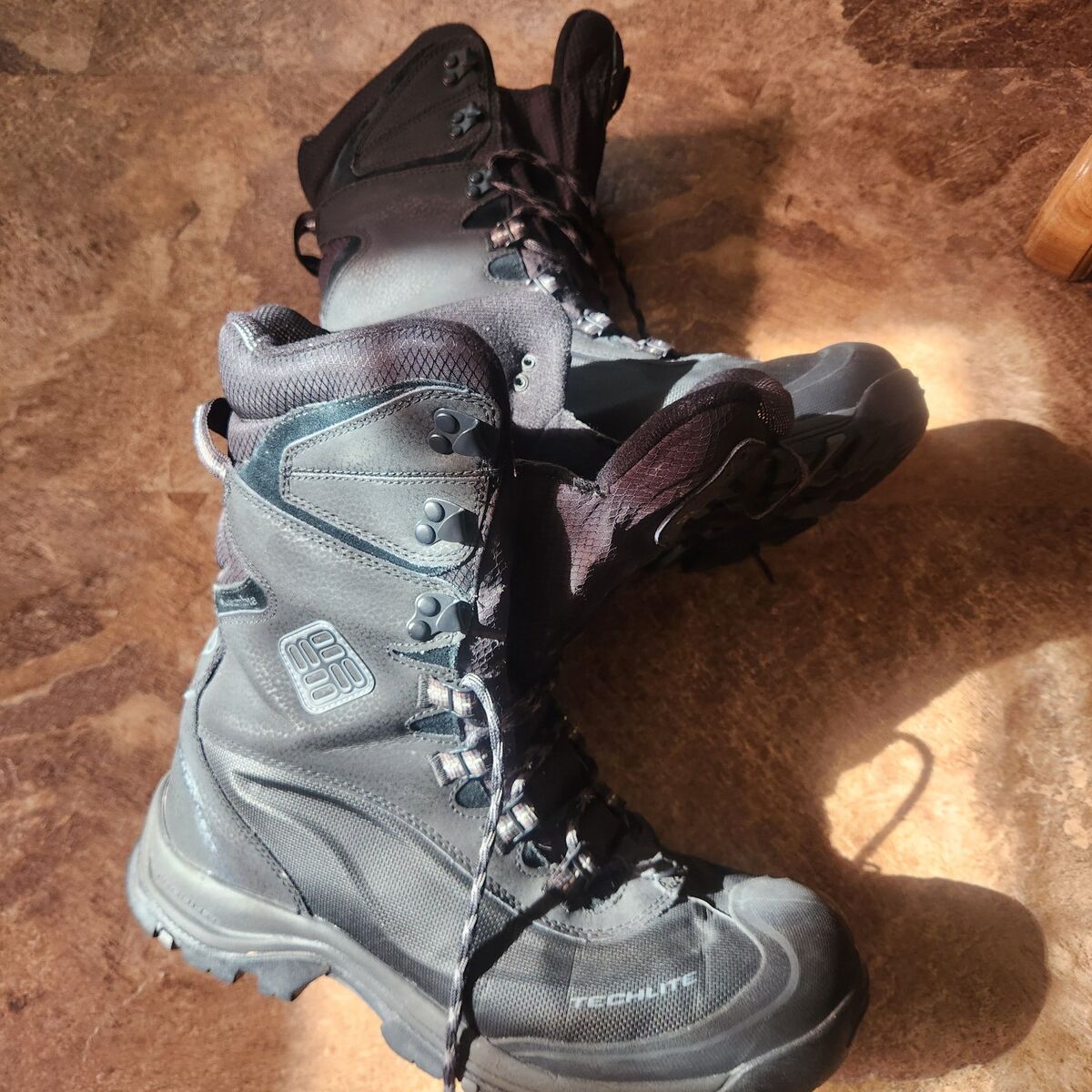 Columbia Techlite Boots size 10