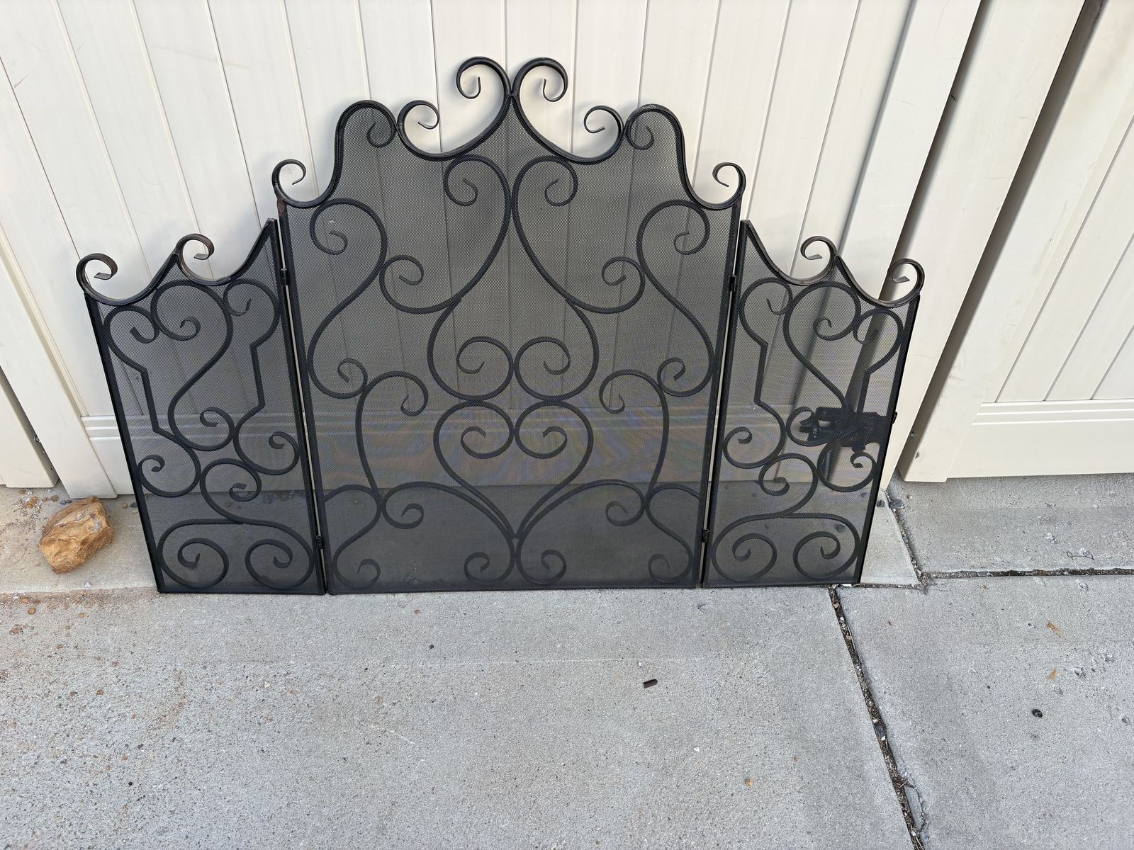 Main image 7