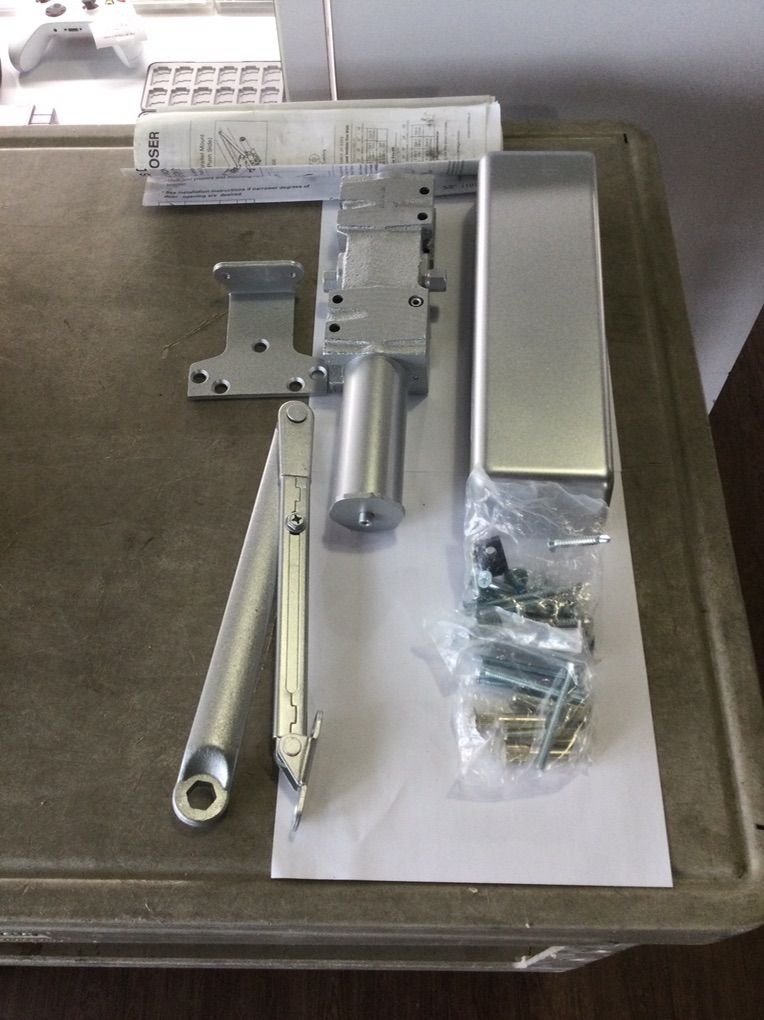 Arrow DC500 Door Closer.   #E75014387