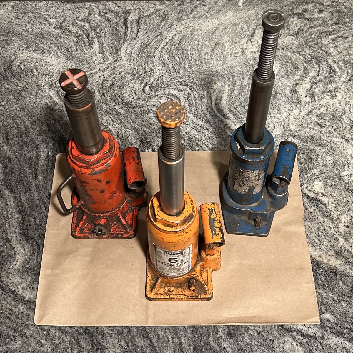 Hydraulic Bottle Jacks