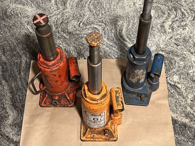 Hydraulic Bottle Jacks