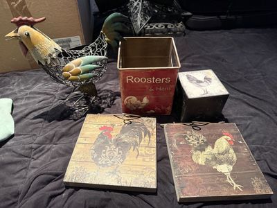 Farmhouse Rooster Kitchen Decor Set