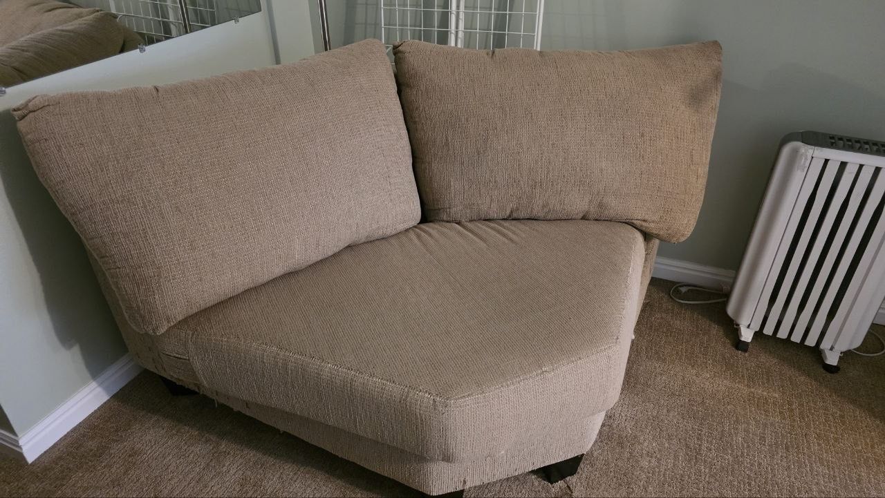 Main image 4