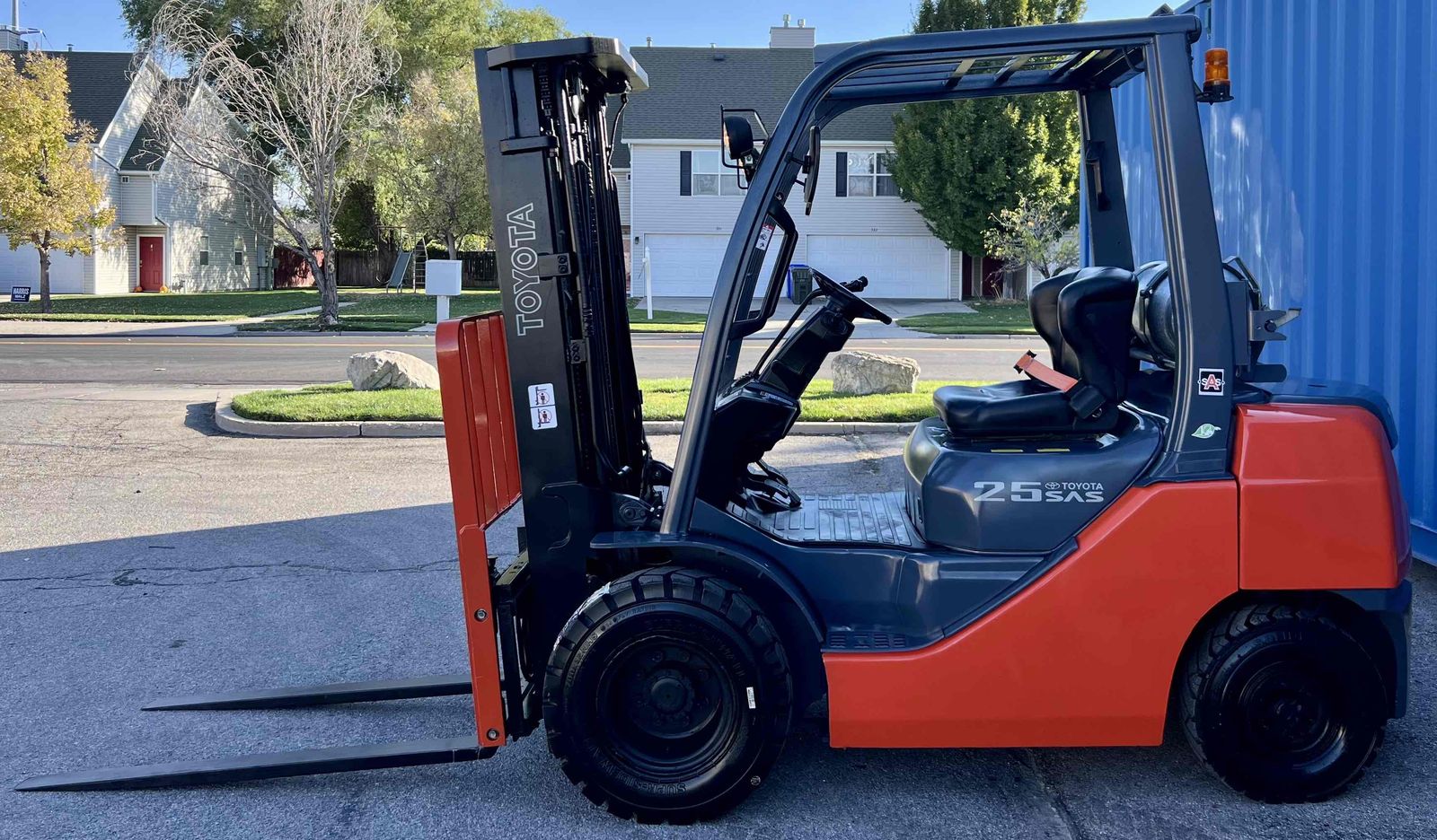 Toyota Forklift 5000LB Lifting Capacity Fork Lift