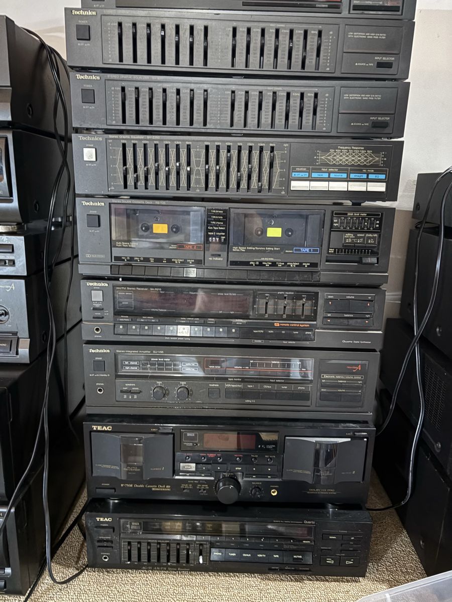 Main image 6