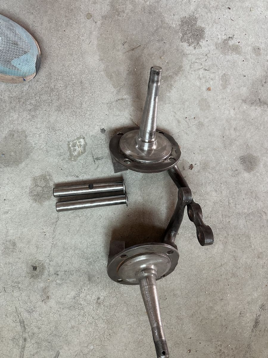 1937-41 Ford Spindles