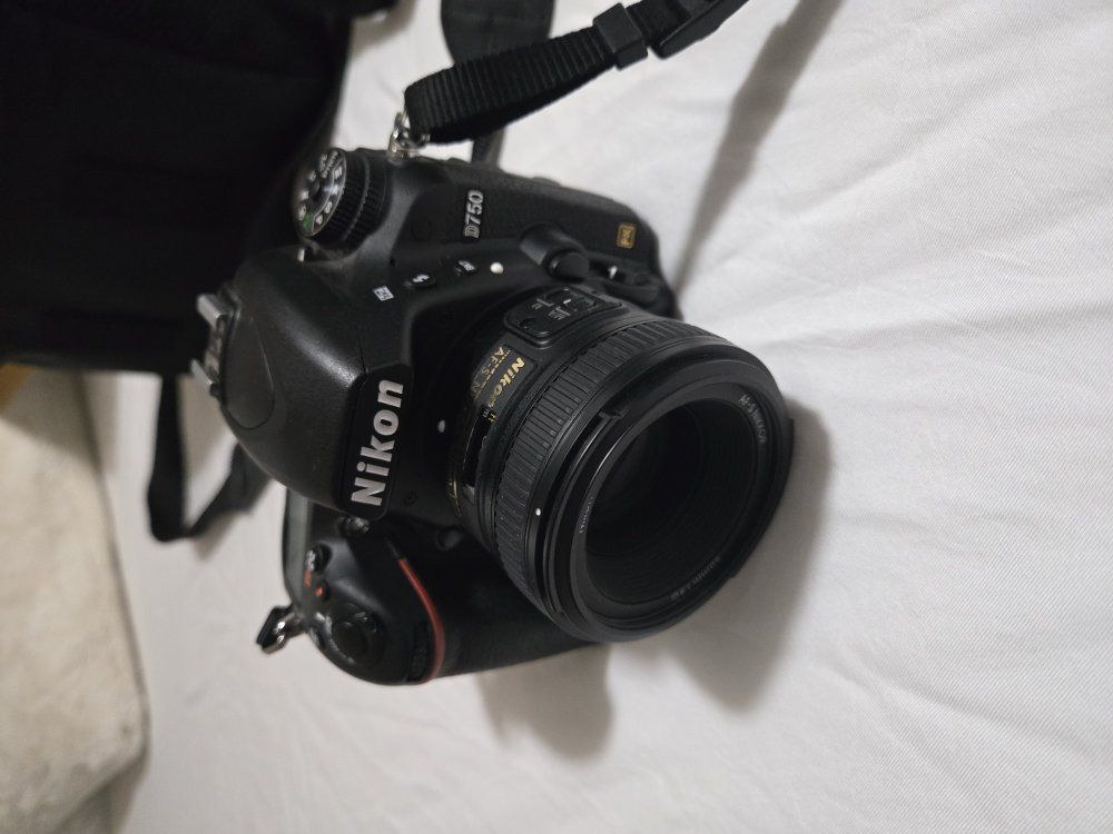 Nikon D750 like new user camera