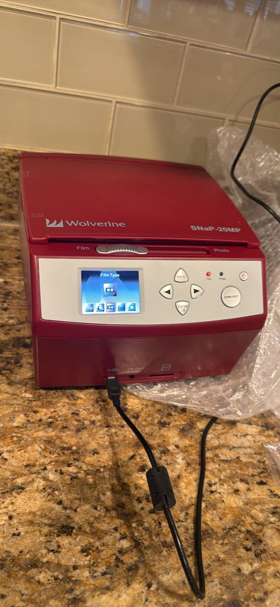 Wolverine SNaP-20MP Film and Photo Converter Scanner