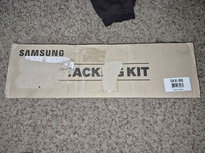 Samsung SKK-8K laundry stacking kit