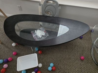 Coffee tables and its corner table
