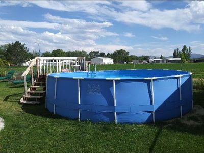 above ground pool 18'x48