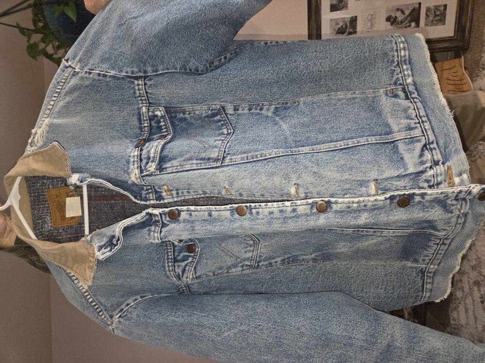 Wrangler distressed denim jacket