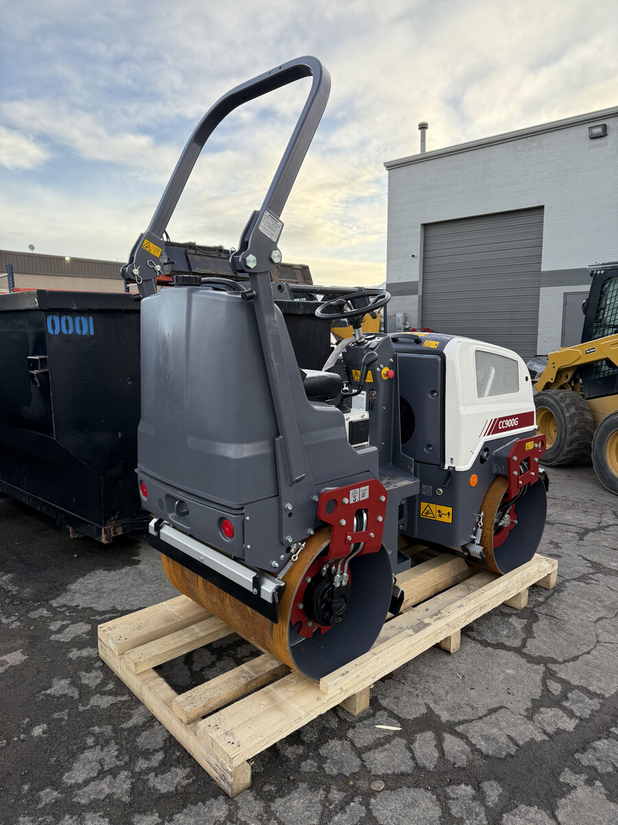 Ride On Roller Compactor for Rent!