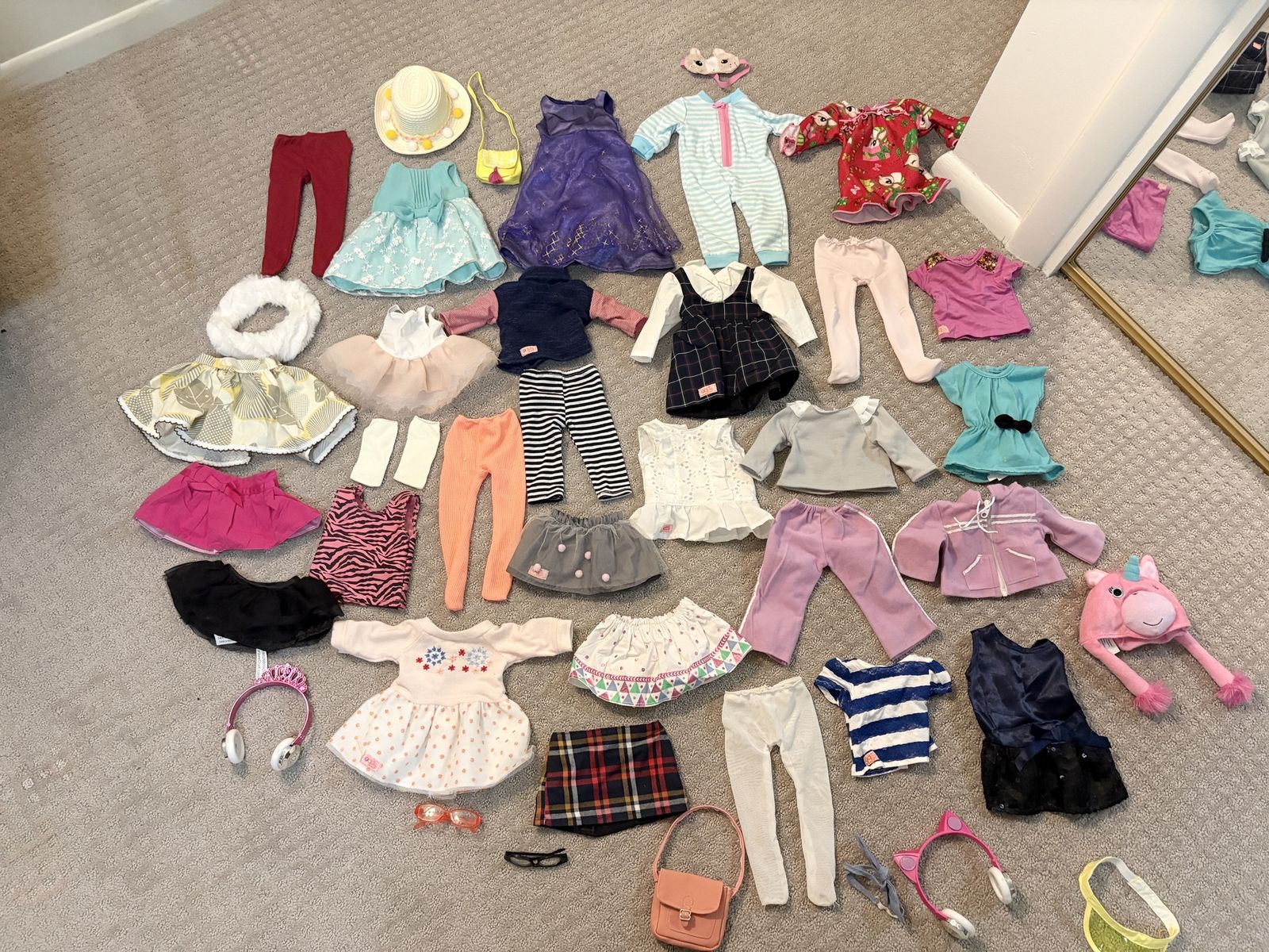 Our Generation Doll Clothing & Accessories Lot - Over 25 Pieces, Great Condition, Fits 18" Dolls