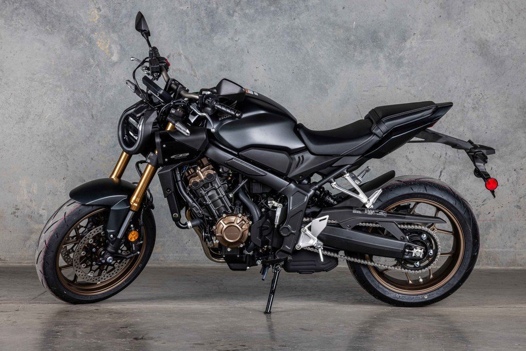 2026 Honda® CB650R E-Clutch