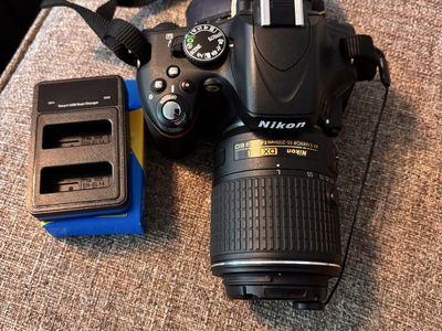 Like new Nikon d5100 camera package awesome!!