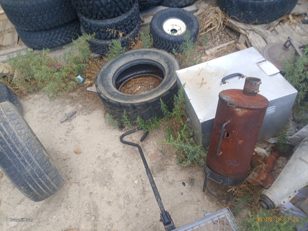Main image 3