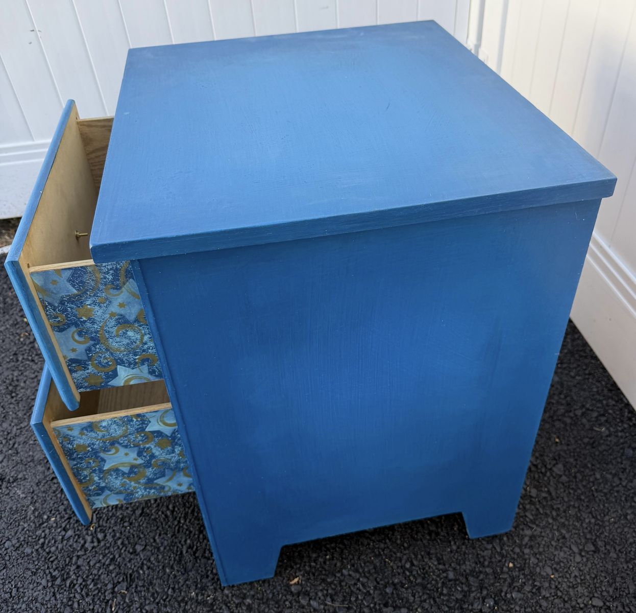 Main image 6