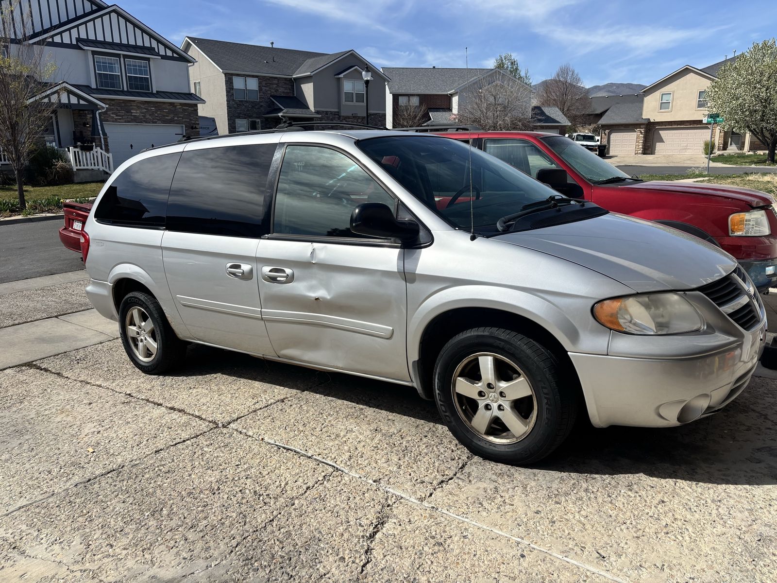 2005 Dodge Grand Caravan SXT
