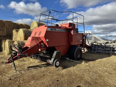 Case 3x3 Baler